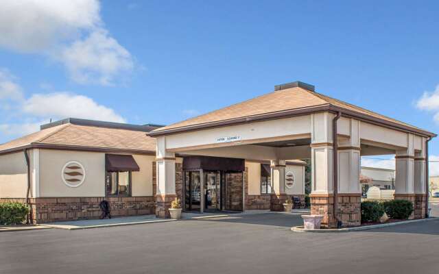 Comfort Inn East