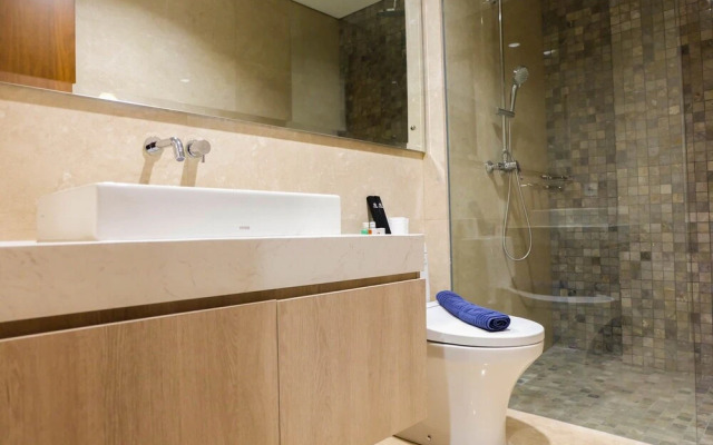 Spacious Elegant 3br Veranda Residence @ Puri Apartment