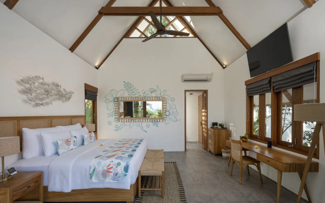 Deep Roots Dive & Yoga Resort