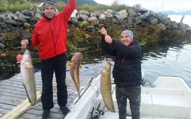 Holiday Home Kvernesfjorden