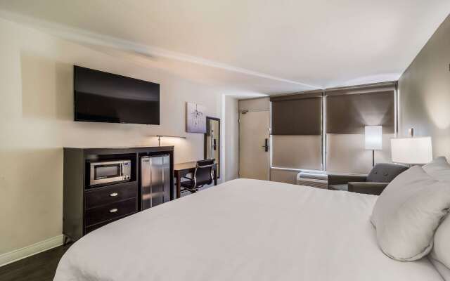 Clarion Inn & Suites