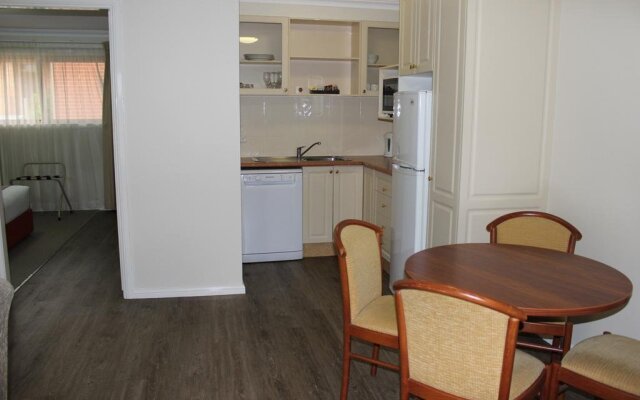 Charlotte Apartments