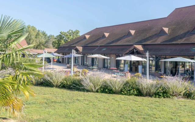 Mercure Auxerre Autoroute du Soleil