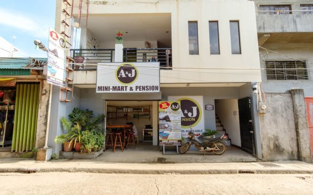 RedDoorz near Coron Coliseum