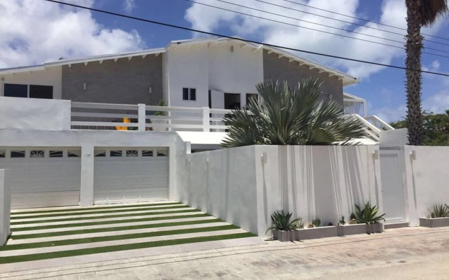 Acozy Nice Studio Palm Beach,wifi Free,beach Close