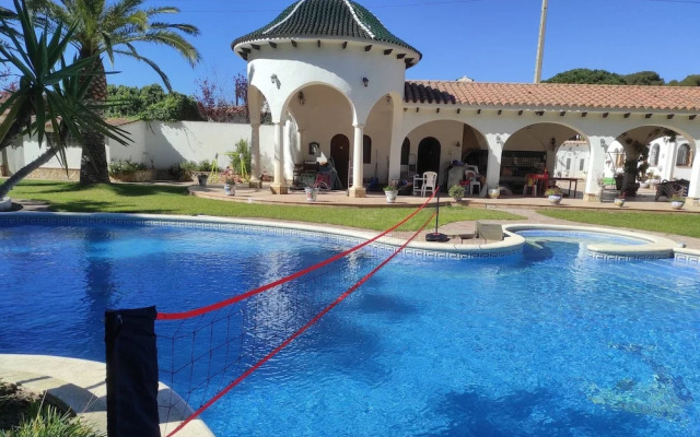 Villa Balneari Resort Casa Vacances Per Famílies Chalet Casa Rural