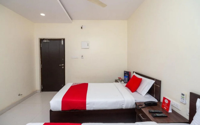 Pvr Residency By OYO Rooms