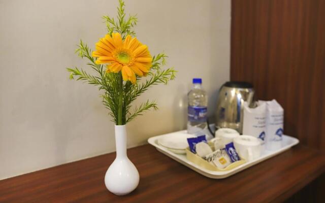 Townhouse OAK Hotel Aditya Residency