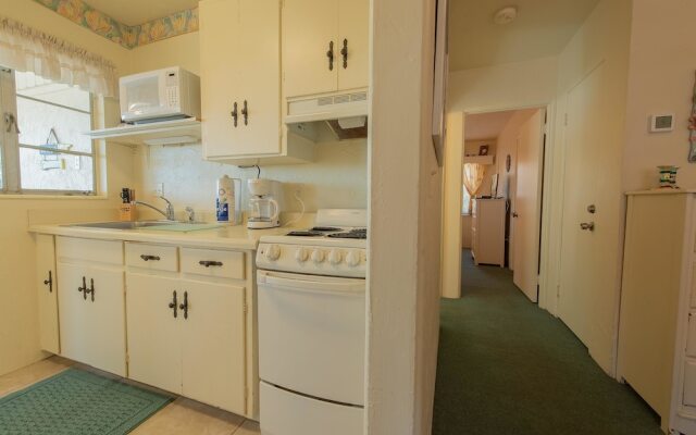 Whispering Waves West Apartment 1