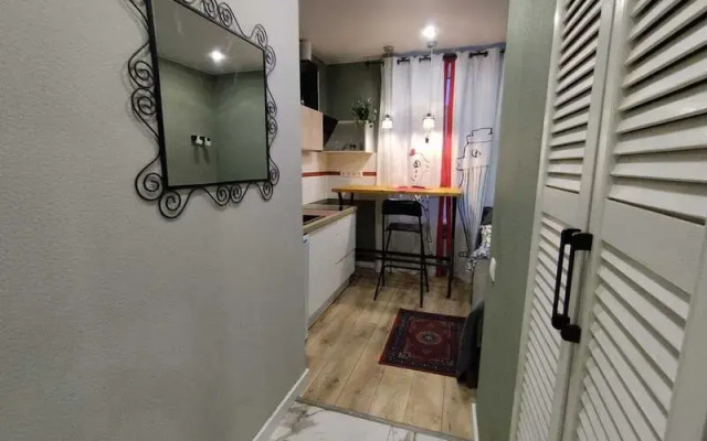 Хэппи Пипл на ул. Галины Вишневской, д. 5