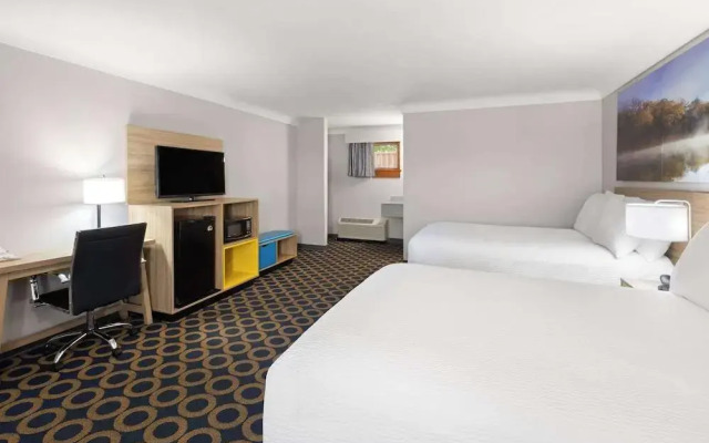 Days Inn By Wyndham Wauseon