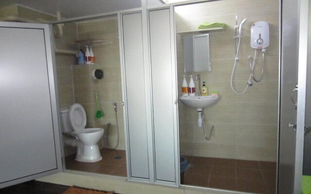 The CEO Executive Suites