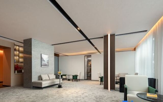 Atour Hotel (Shangrao Xinzhou District Government Branch)