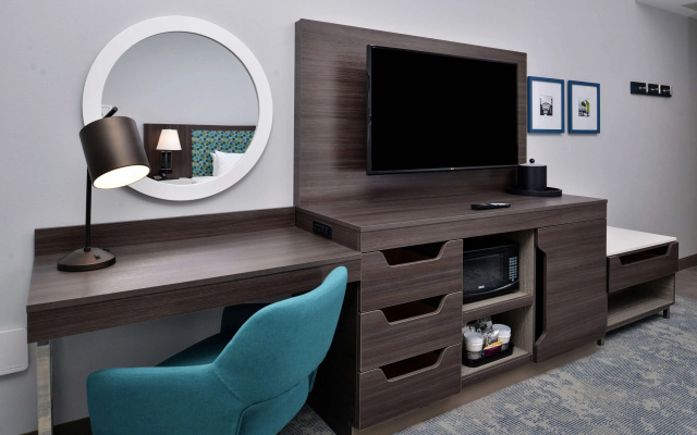 Hampton Inn Cedar Falls Downtown