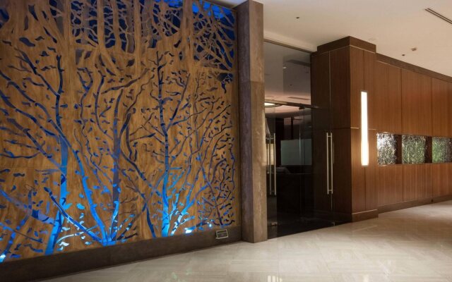 Renaissance Dallas Addison Hotel