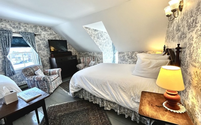 The Garrison House Inn