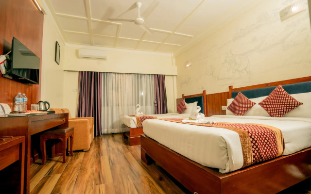 Hotel Jungle Crown