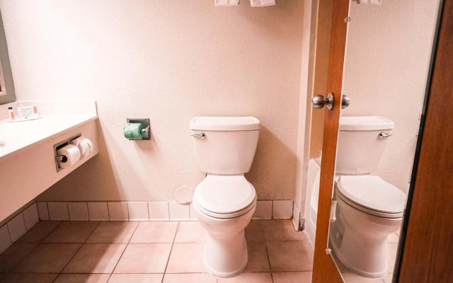 American Inn and Suites Dundee