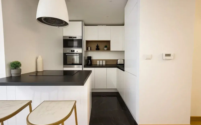 Spacieux 4 pièces à Issy-les-Moulineaux