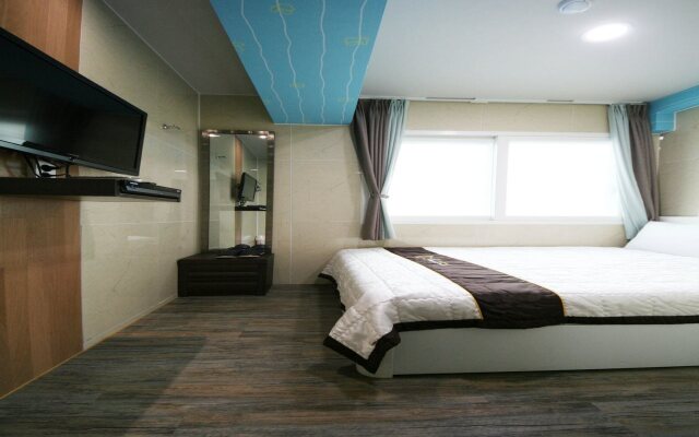 Guest House Myeongdong 2