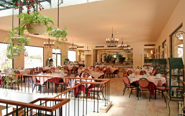 Petra Palace Hotel
