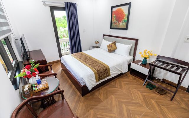 Iris Hill Villa Hue