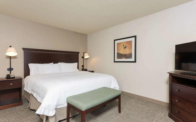 Hampton Inn & Suites Hartford-Manchester