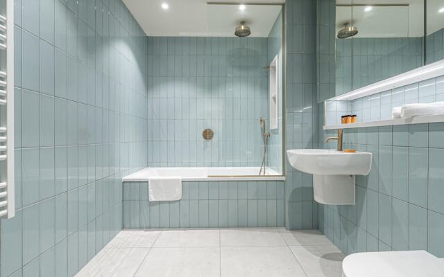 Chic Modern North London Flat