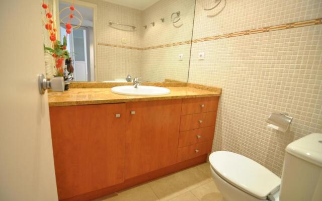 RNET - Port Estrella - 18 Roses Costa Brava