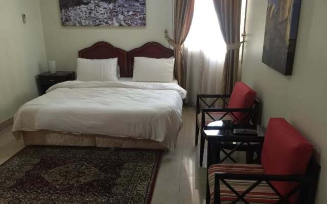 Royal Residence Hotel