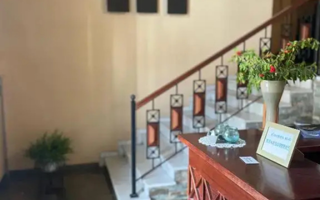 Hotel-Restaurant - Nirvana