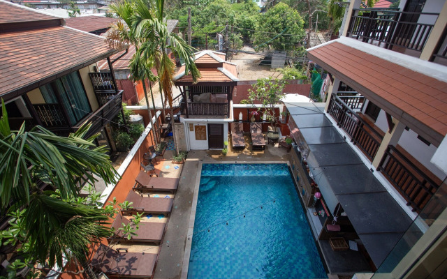 THEE Kashatharn by TH District