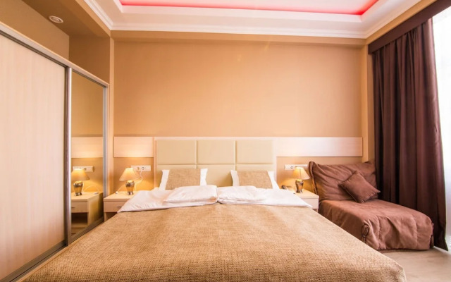 Hotel ML