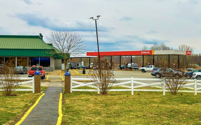 Happy Stay Inn Madisonville I-69 By OYO