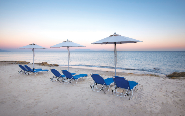 Grand Blue Beach Hotel