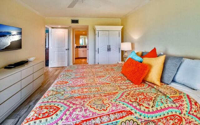 Land's End 8-204 Beach Front - Premier