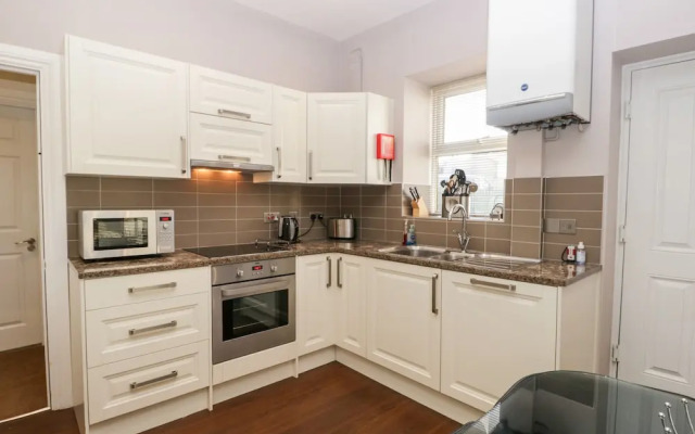 Carlton House Apartment 1