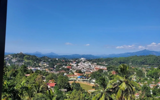 Room-kandy City View MPM Guest Room 3A2