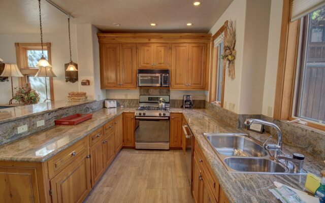 Mill Creek 72 by SummitCove Vacation Lodging