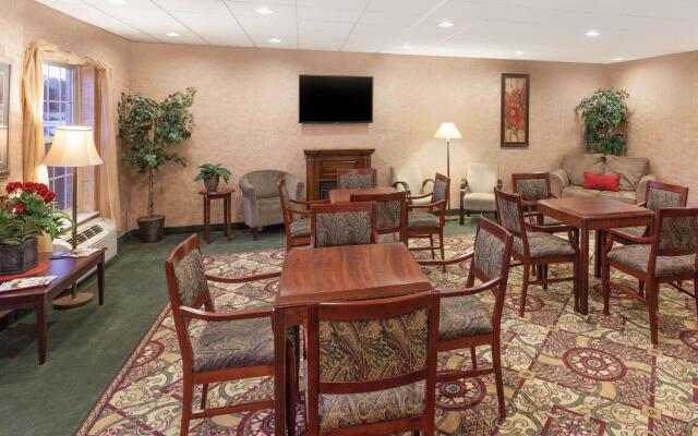 Comfort Inn & Suites