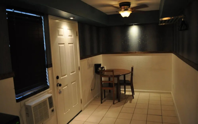 K7 Bed & Breakfast