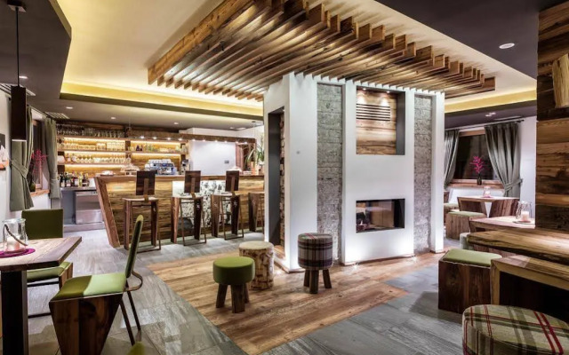 Chalet Vites Mountain Hotel