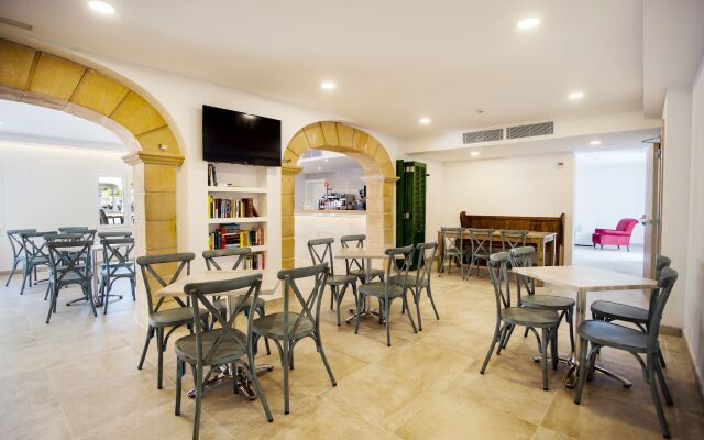 Inner Rupit - Adults Only Hotel
