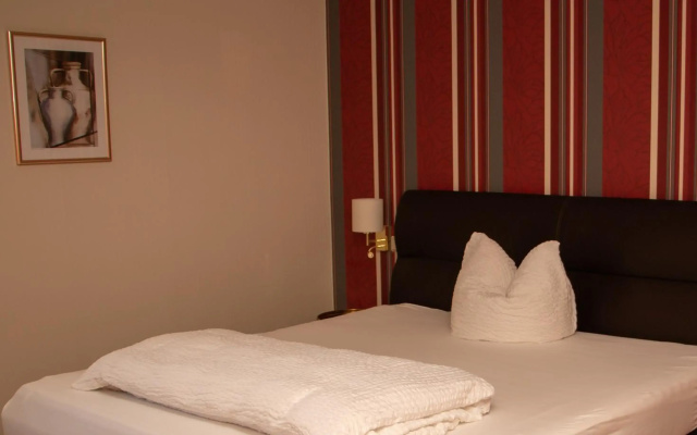 Hotel Laux