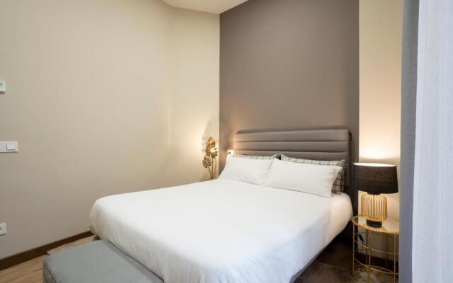 De La Guardia Suite 2