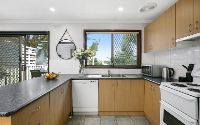 Beach House Bliss in Tootgarook