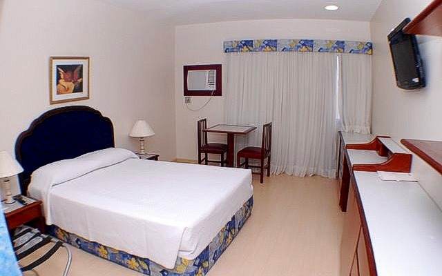 Aquarius Selva Hotel