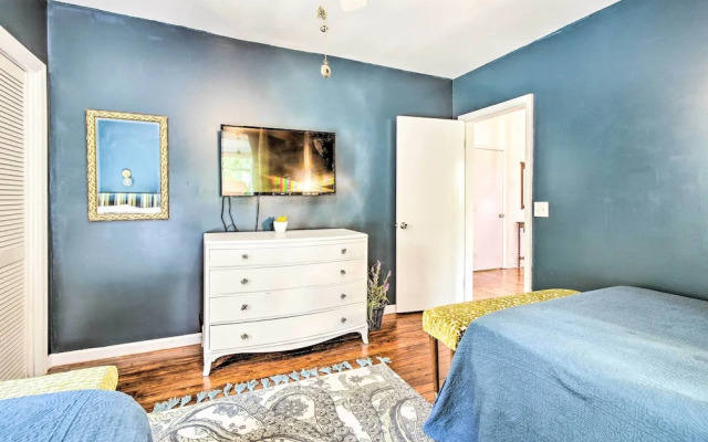 Family-friendly Savannah Vacation Rental w/ Decks!