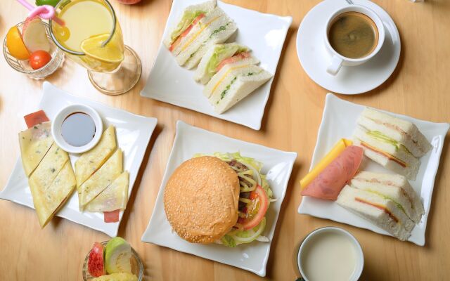 Park City Inn & Hostel - Yonghe Taipei