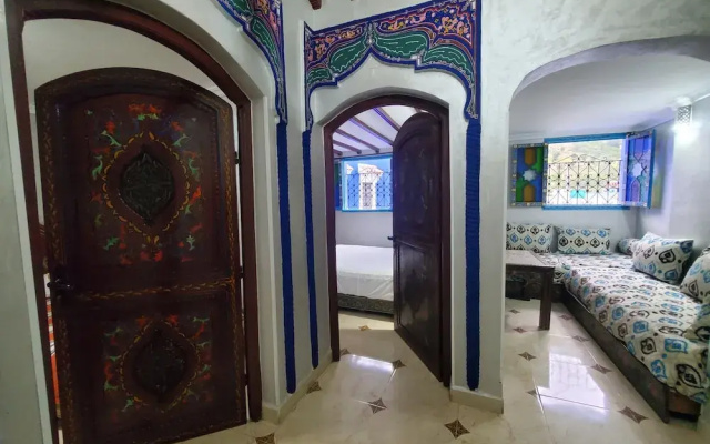 Hotel Blue City